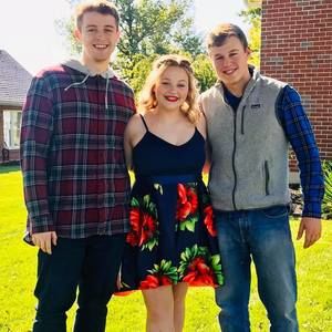 Meet your Posher, Jenny